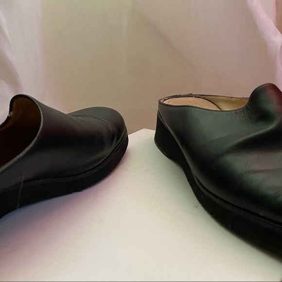 Ferragamo painters mules 👩‍🎨 - Picture 3 of 8